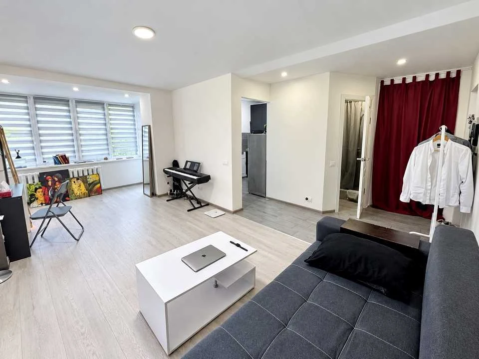 Apartment. Kyiv, Plato Nahumbroho St.