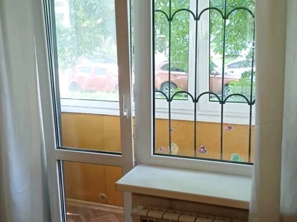 Квартира. Київ, Богатирська вул.
