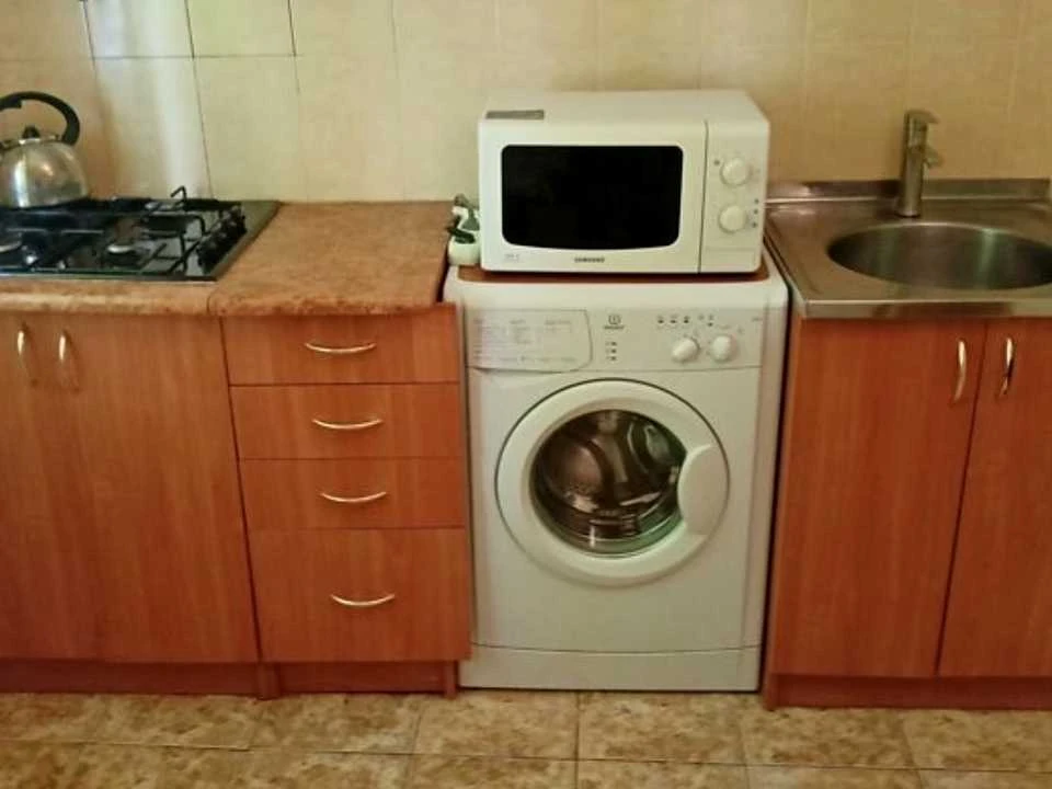 Квартира. Київ, Богатирська вул.