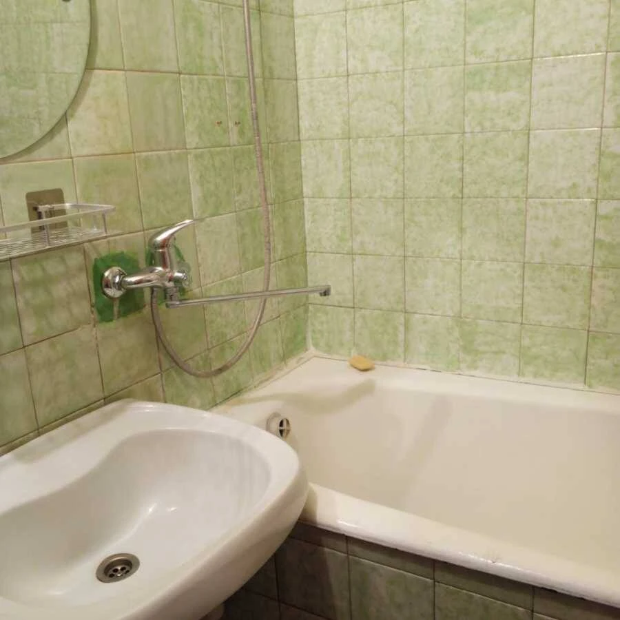 For Rent Long-Term 2-Room Apartment Kyiv, Obolonskyi, Heroes Street