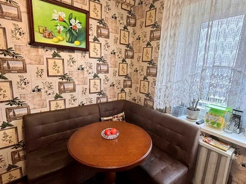 Apartment. Kyiv, Bereznyakivska St.