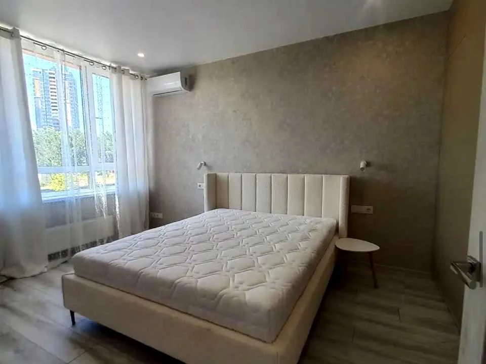 Квартира. Київ, Братів Шеметів вул.
