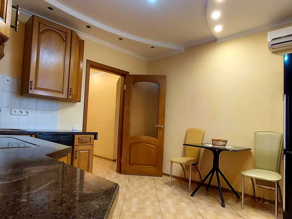 Apartment. Kyiv, Fedora Ernst Street