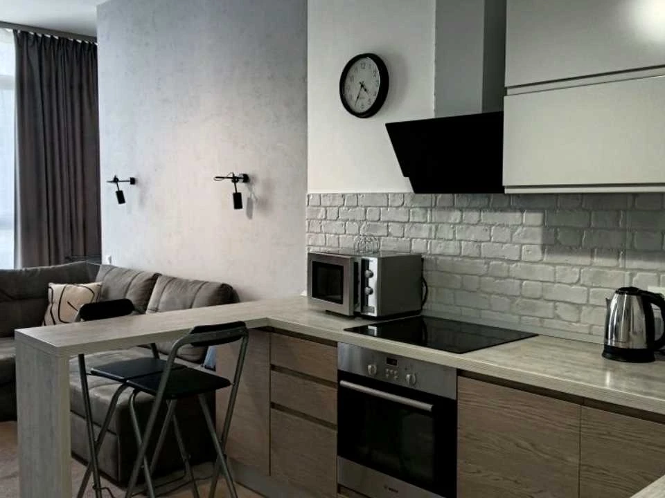 Квартира. Киев, улица Василя Тютюнника