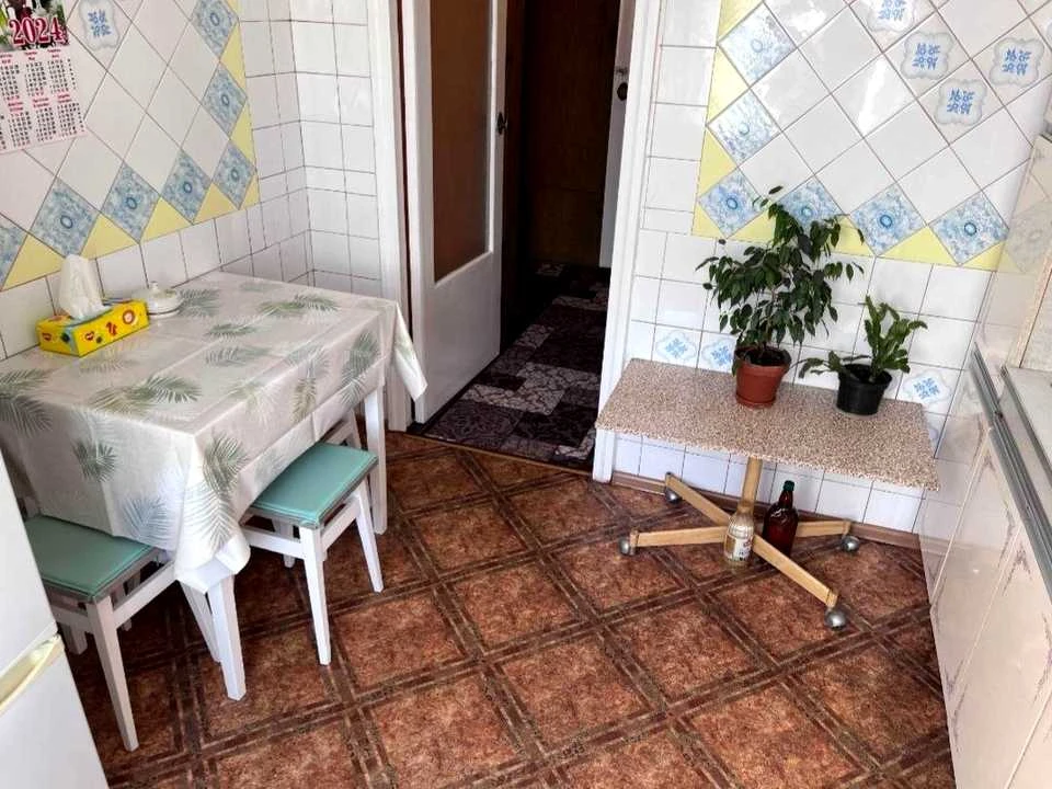Квартира. Київ, Миколи Бажана просп.