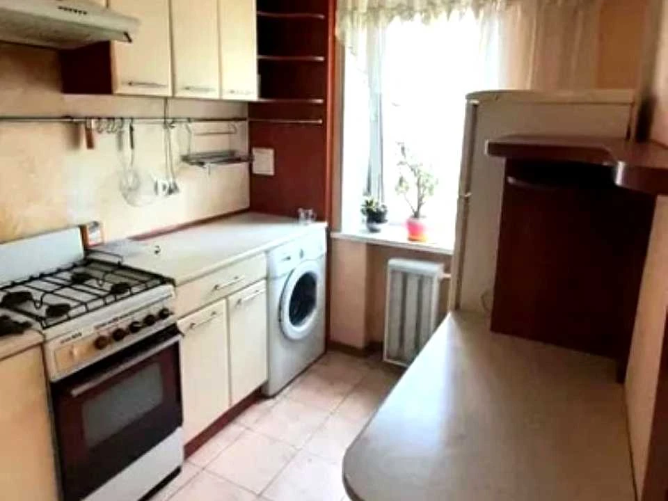 Квартира. Киев, проспект Академика Доброхотова