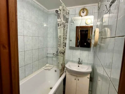 Квартира. Київ, Зодчих вул.