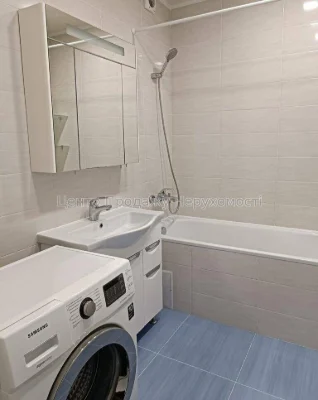 Продаж 2-кімн. квартири 63. 7 м² в ЖК Патріотика, 6/25 пов,