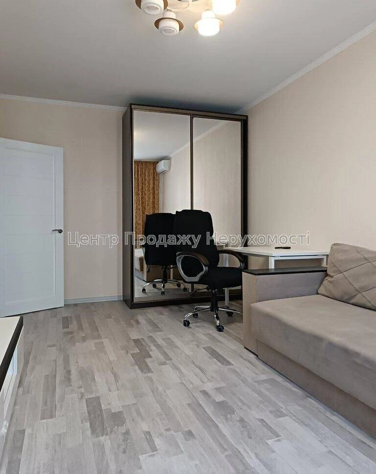 Продаж 2-кімн. квартири 63. 7 м² в ЖК Патріотика, 6/25 пов,