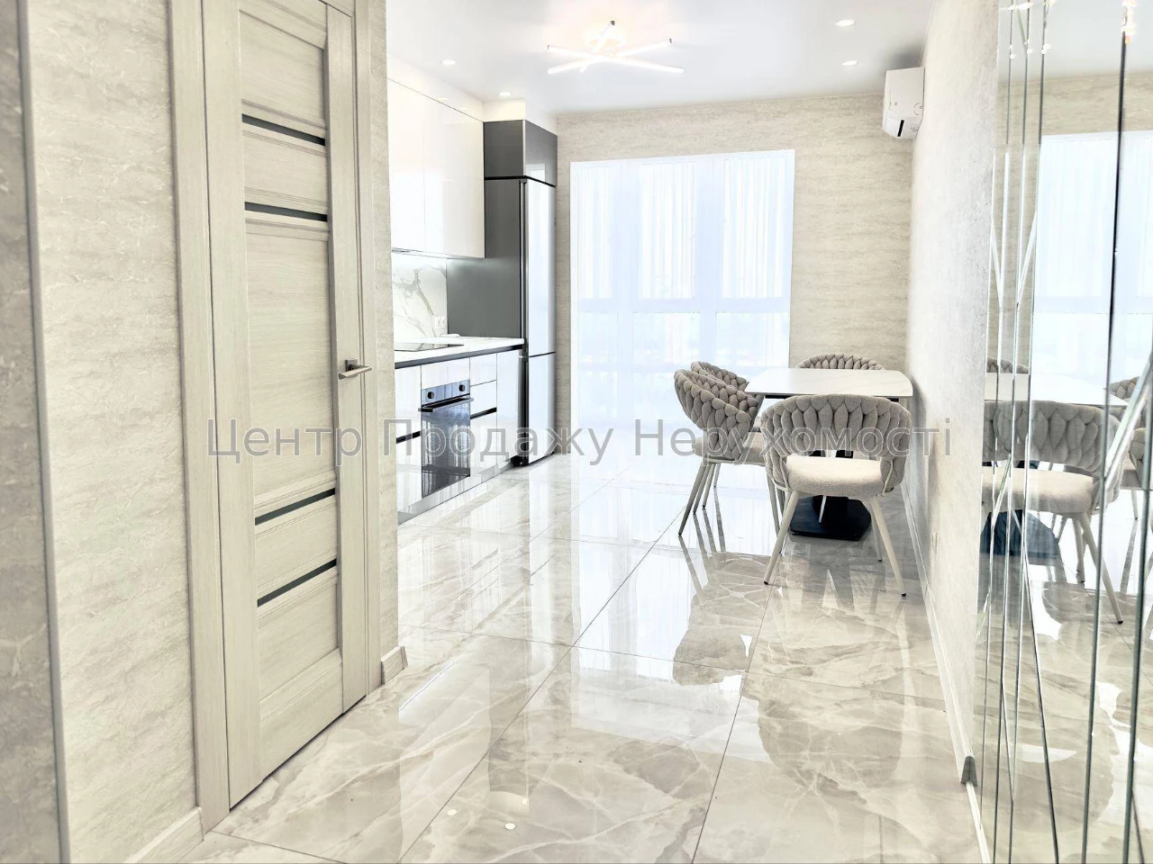 Продаж 2-кімнатній квартири 64 м², 25/25 поверхів, ЖК «Патріотика», Київ