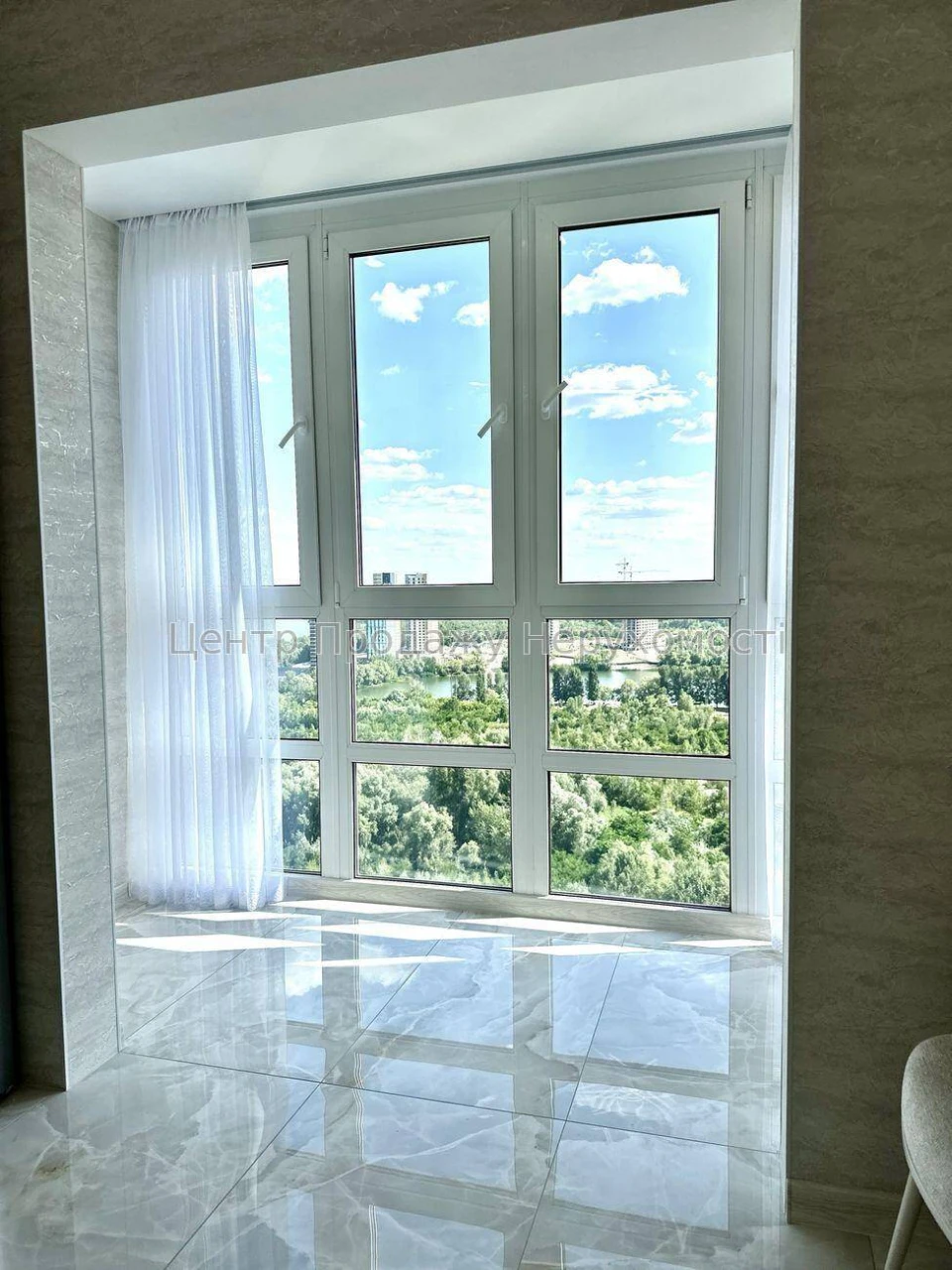 Продаж 2-кімнатній квартири 64 м², 25/25 поверхів, ЖК «Патріотика», Київ