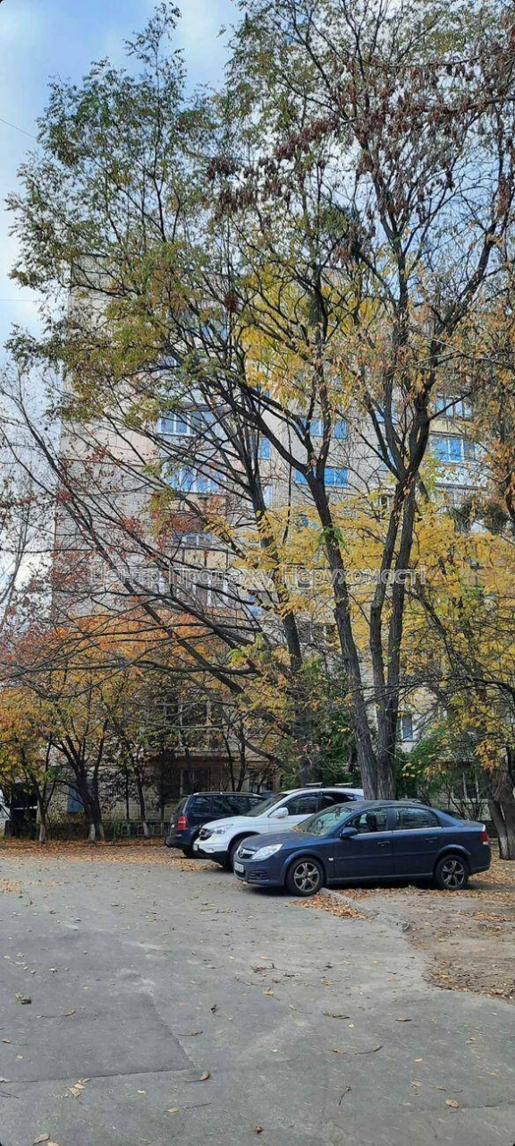 Продажа 4-комнатной квартиры, 81. 2 м², 5/9 этаж, Киев – отличное расположение