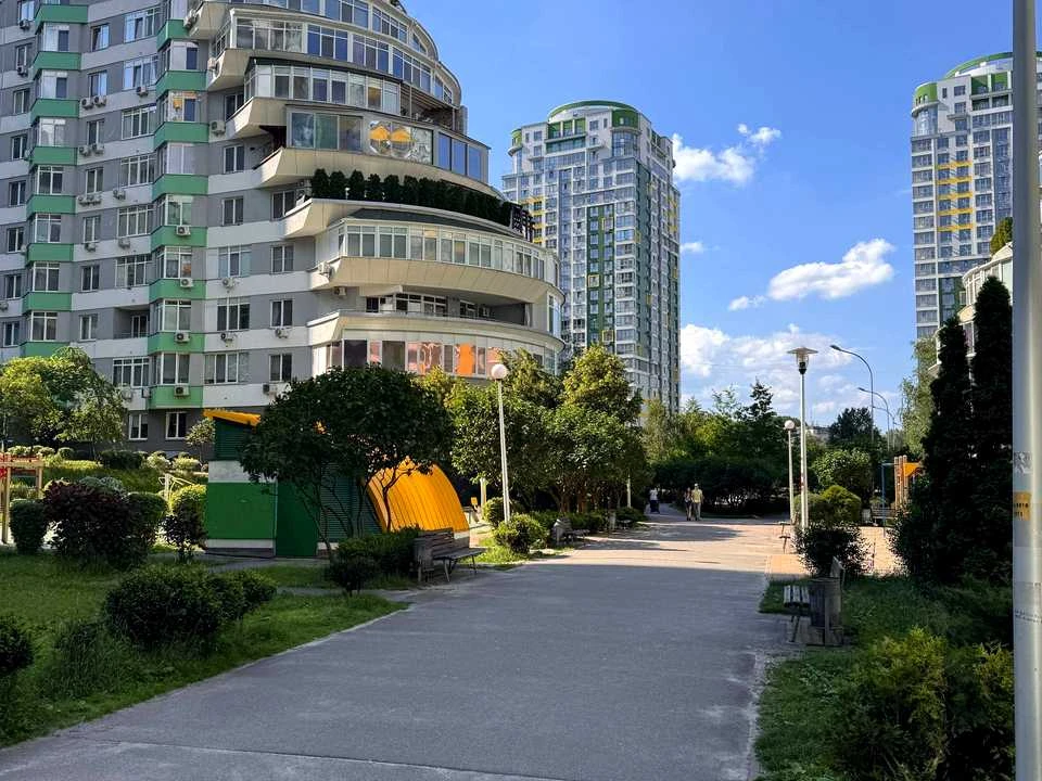 Квартира. Київ, Вишгородська вул.