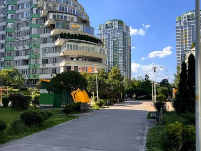 Квартира. Київ, Вишгородська вул.