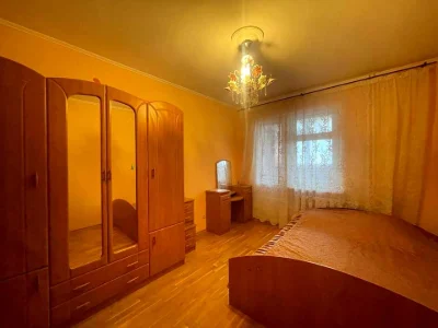 Квартира. Київ, Рахманінова вул.