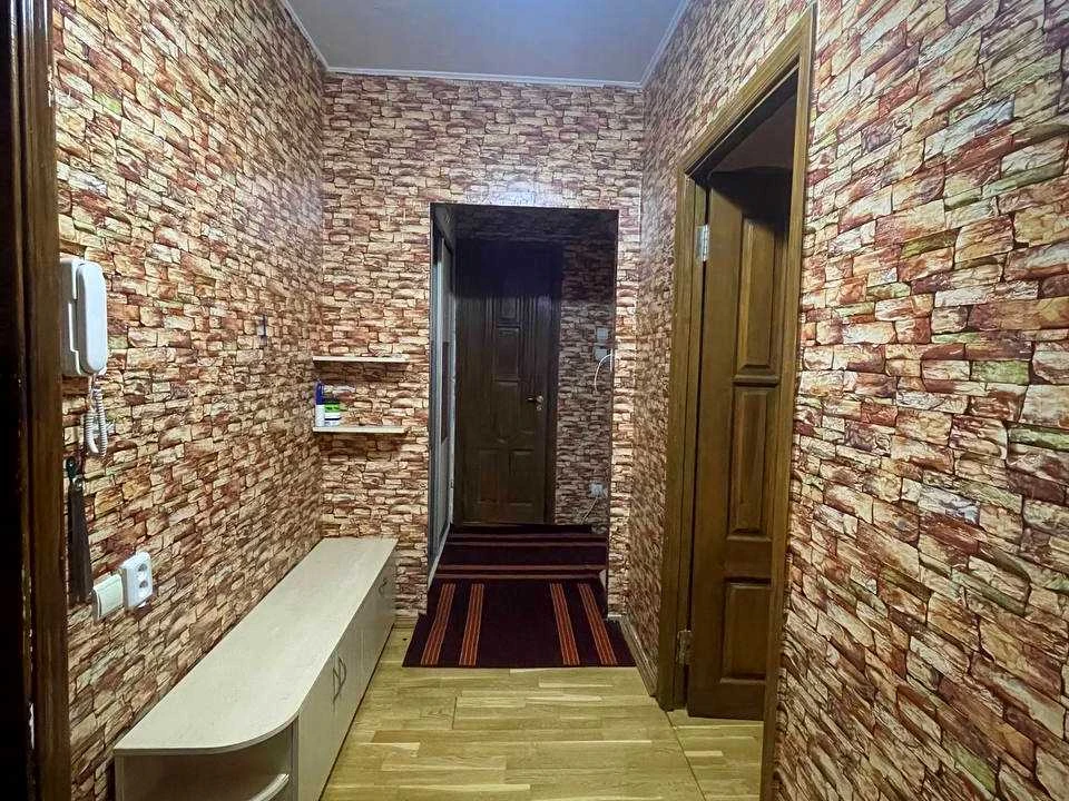 Квартира. Київ, Рахманінова вул.