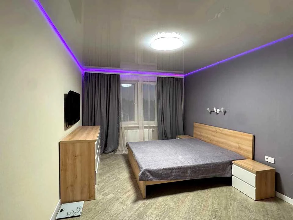 Apartment. Akademika Glushkova Prospect, Kyiv