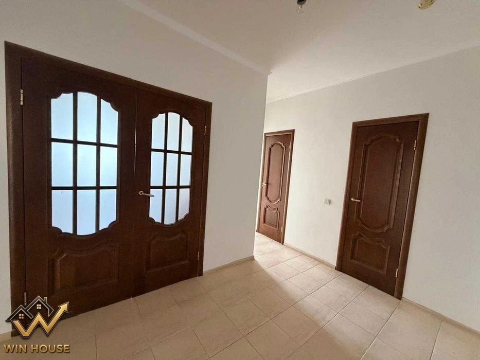 apartment for sale 114 Kozatska St., 4th floor, Holosiivskyi district