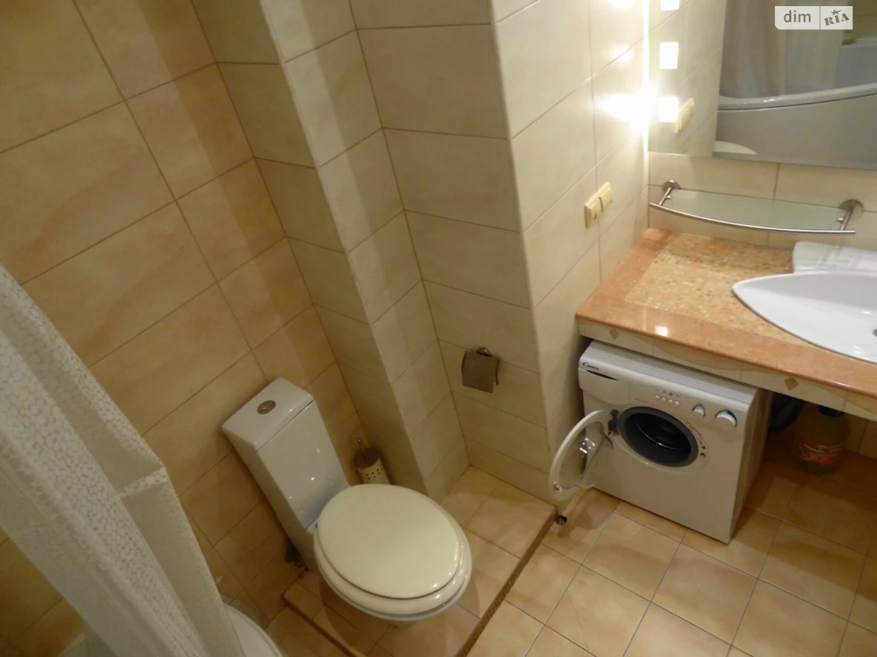 Long-Term Rent, Solnatska Slobidka Apartment