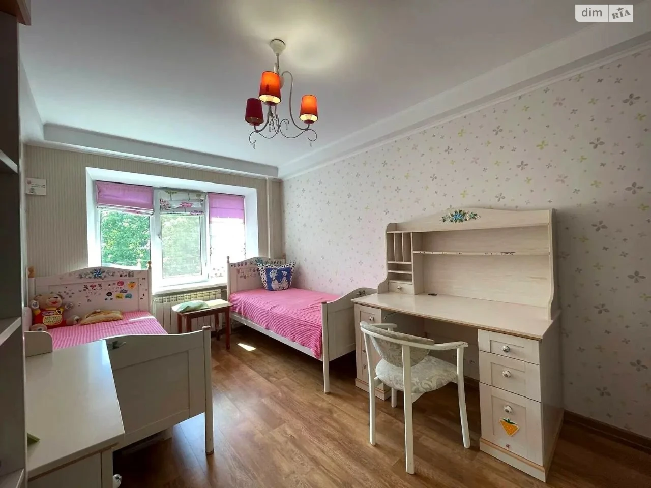 Long-Term Rent, Peretravneve District Apartment