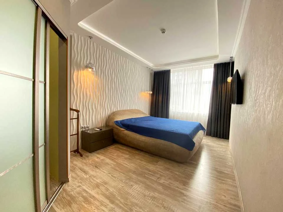 Apartment. Kyiv, Hlibochyska St.