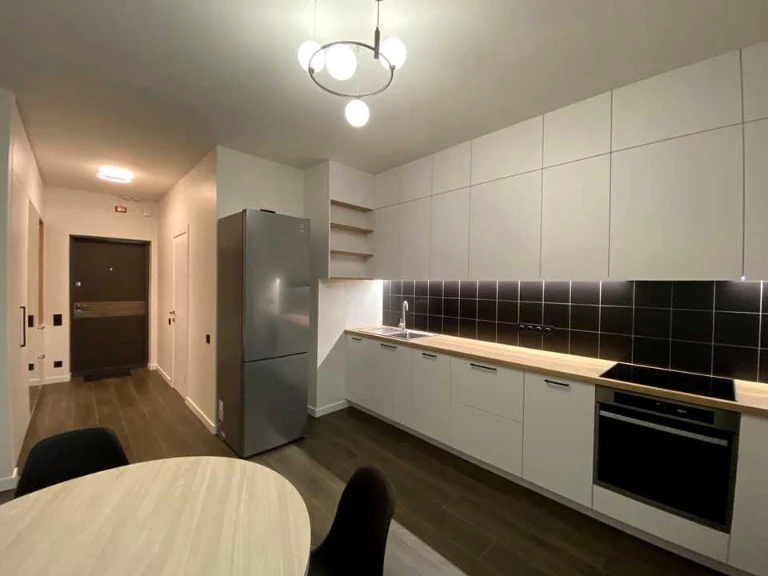 Apartment. Kyiv, Tbilisi Street.