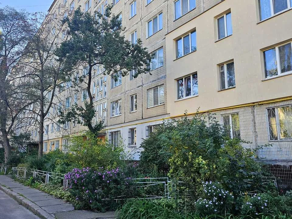 Квартира. Київ, Йорданська вул.