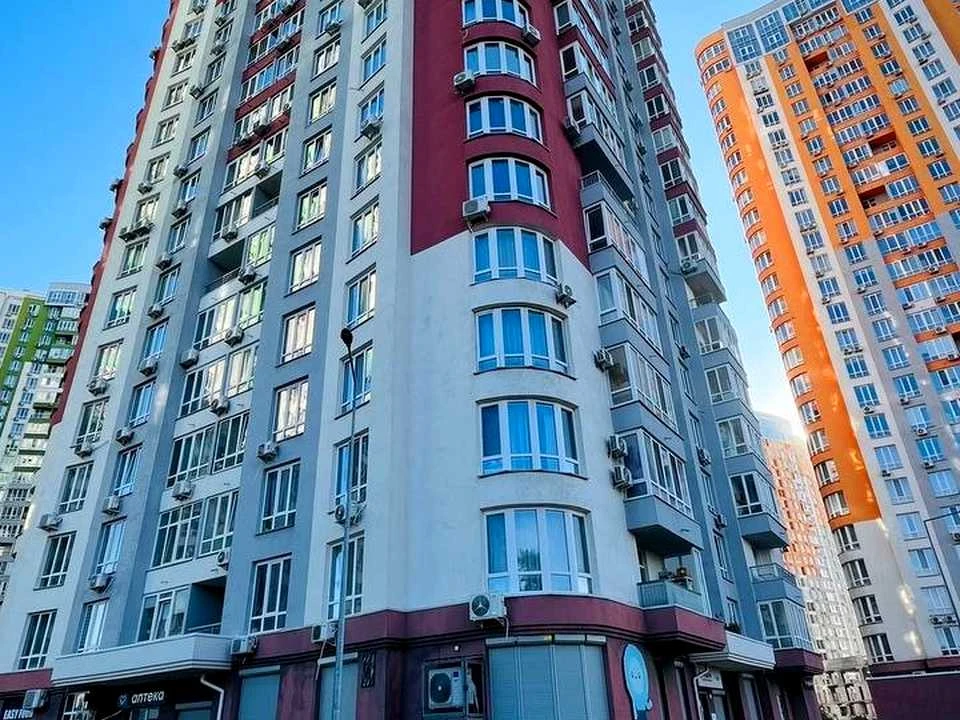 Квартира. Київ, Каховська вул.