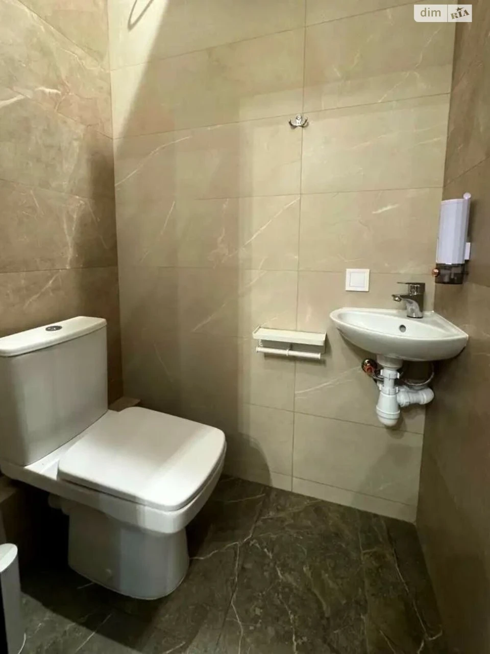 Long-Term Rent, Lukyanivka