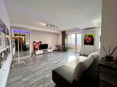 Apartment. Kyiv, Entuziastiv St.