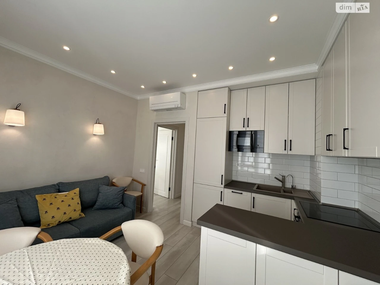 Long Term Rental Apartment Holosiiv