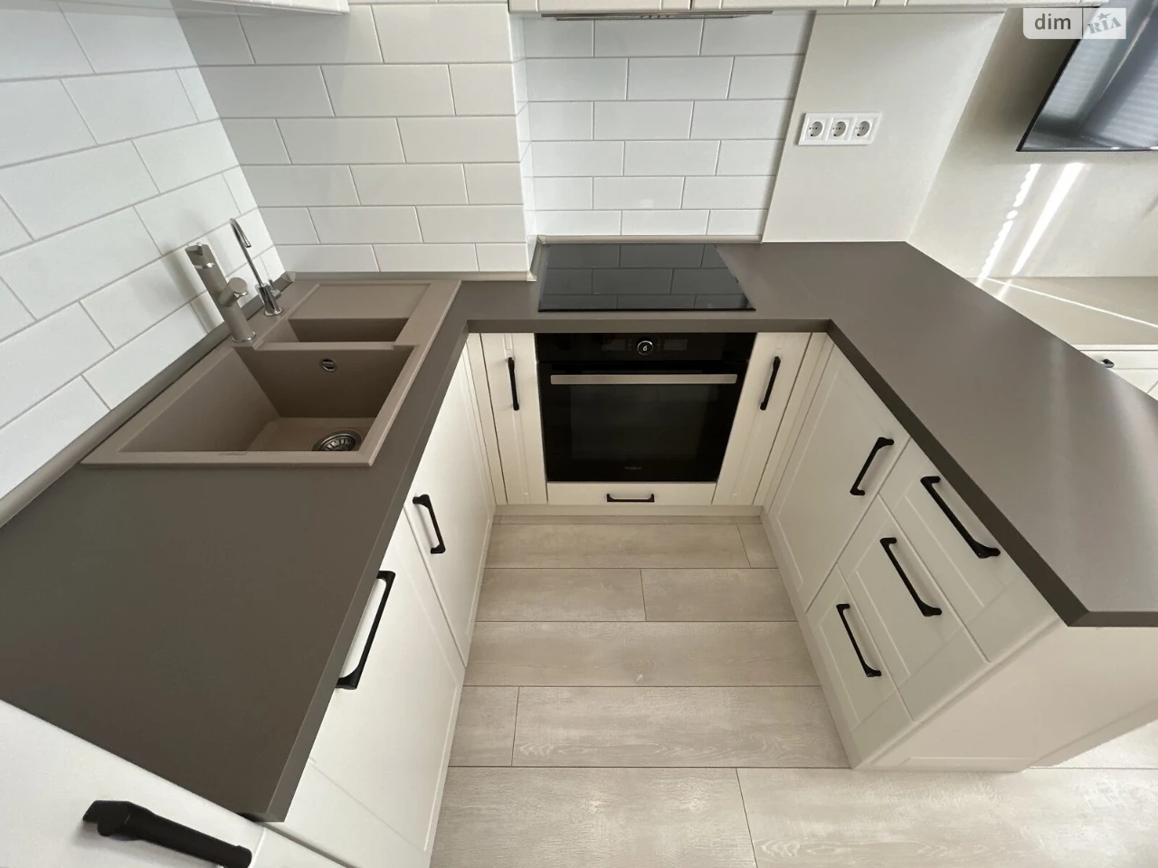 Long Term Rental Apartment Holosiiv