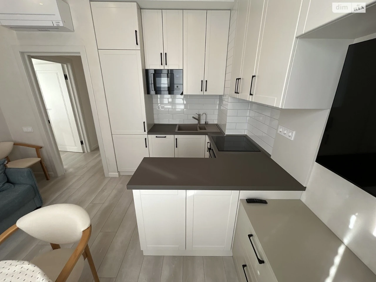 Long Term Rental Apartment Holosiiv