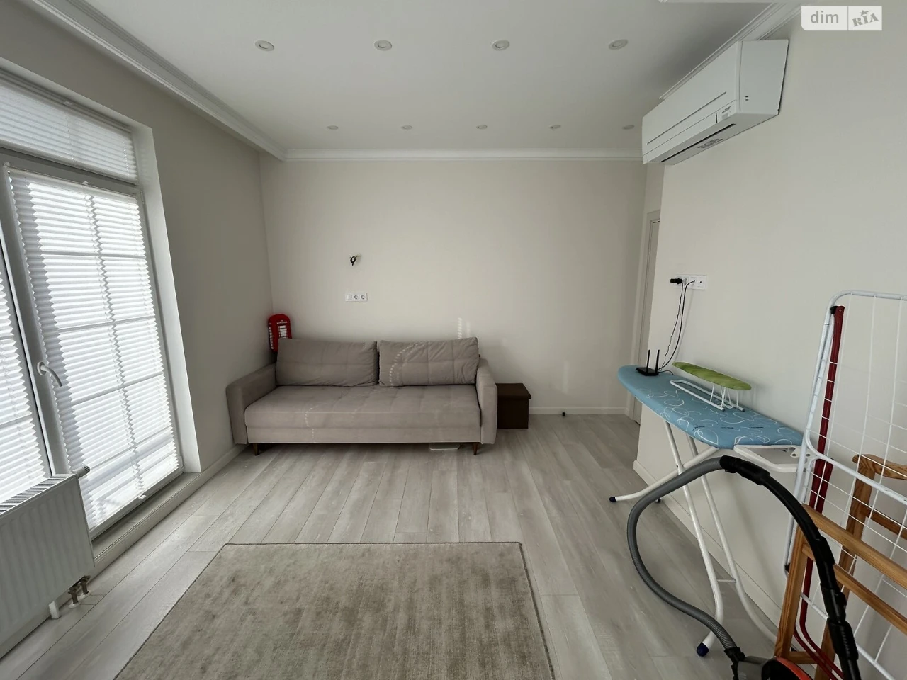 Long Term Rental Apartment Holosiiv