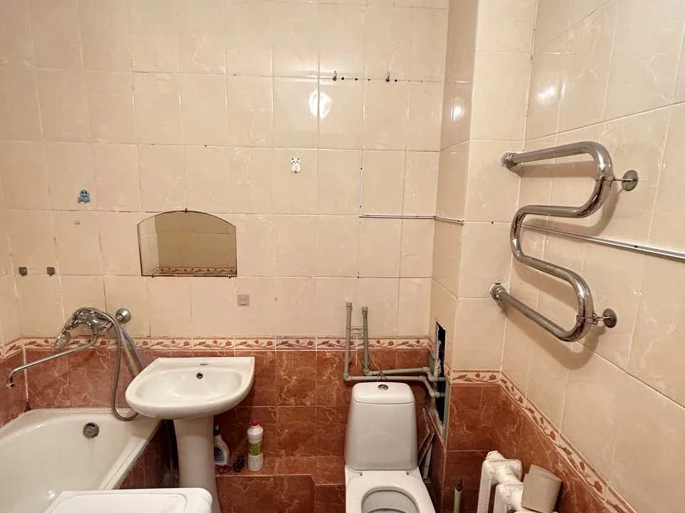 Apartment. Kyiv, Olphonsky Prospect.
