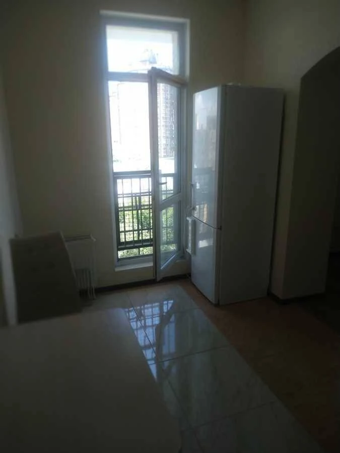 For Rent Long-Term 2-room apartment in Kyiv, Pecherskyi, Eugene Kon