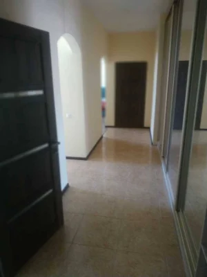 For Rent Long-Term 2-room apartment in Kyiv, Pecherskyi, Eugene Kon