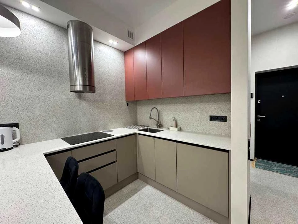 Apartment. Kyiv, Holosiivsky Prospect.