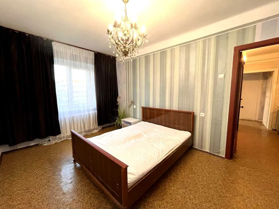 Apartment. Kyiv, Obolonsky Prospect.