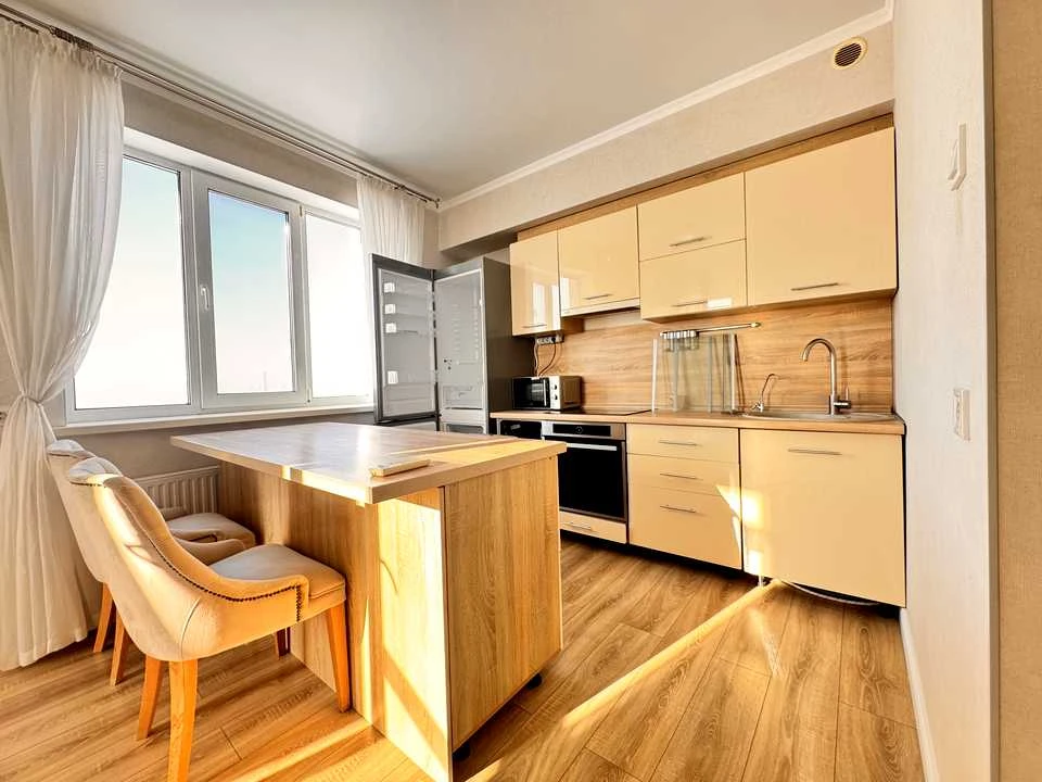 Apartment. Kyiv, Obolon Sky Avenue.