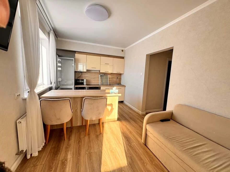 Apartment. Kyiv, Obolon Sky Avenue.
