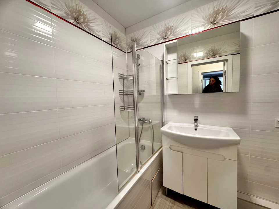 Apartment. Kyiv, Obolon Sky Avenue.