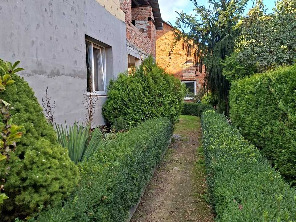House. Львів, Глинянський Тракт St.