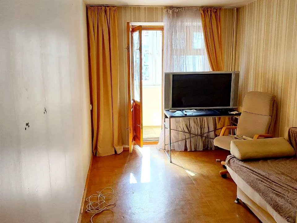 Apartment. Kharkiv, Olega Gromadskogo Street.