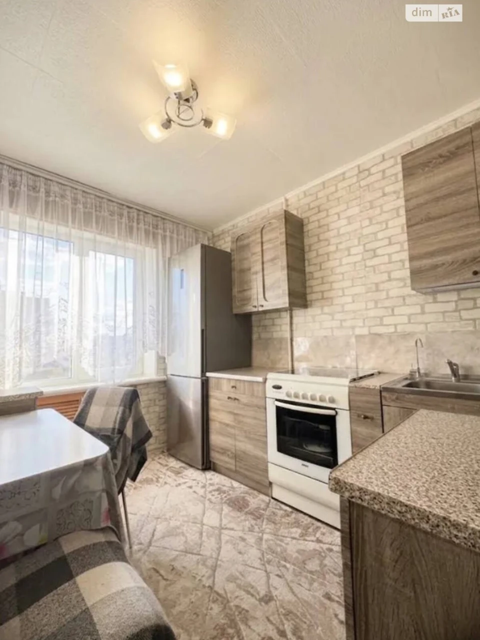 Apartment for Sale, Left Bank