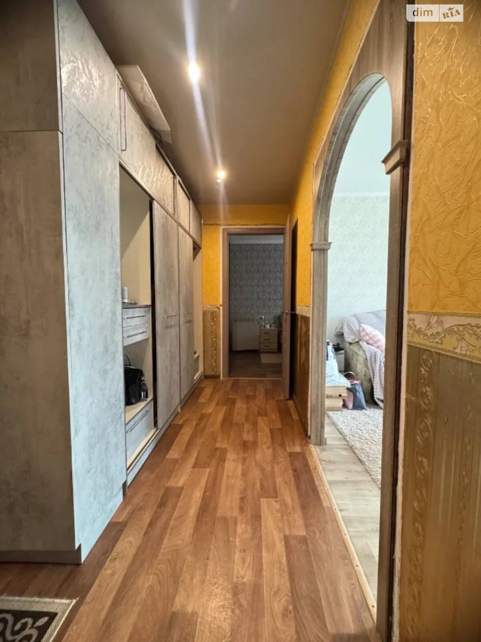 Apartment for Sale, Left Bank