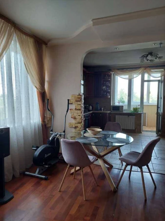 For rent long-term 2-room apartment in Kyiv, Solomiansk, Mykola A