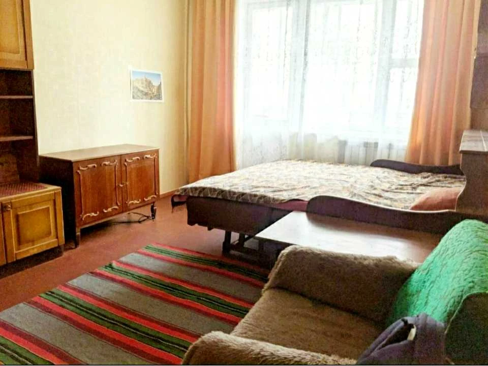 Apartment. Kyiv, Northern St.