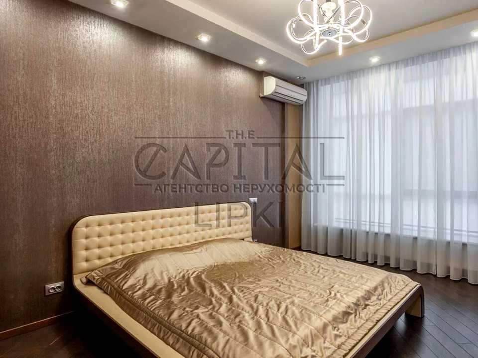 Apartment. Kyiv, Andriy Verkholyda St.