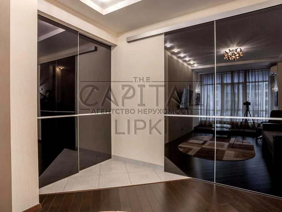 Apartment. Kyiv, Andriy Verkholyda St.